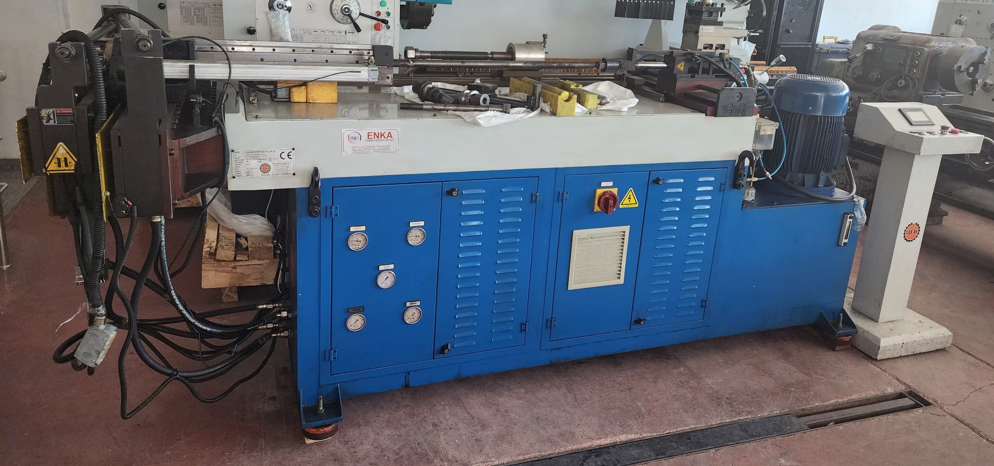 42 x 3MM HİDROLİK NC BORU BÜKÜM MAKİNASI 